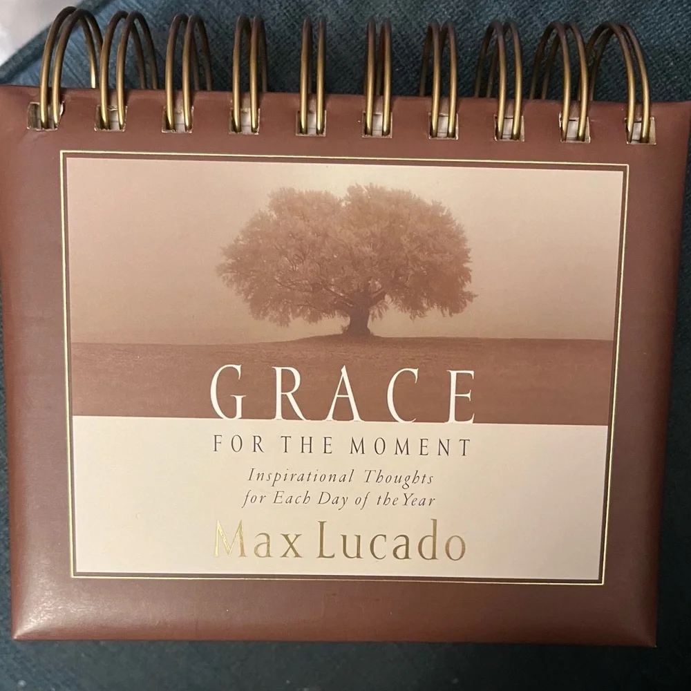 Max Lucado perpetual calendar “Grace for the moment”